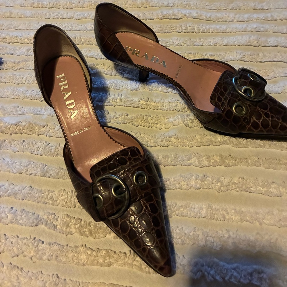 Prada Brown Leather Heels with Classic Design